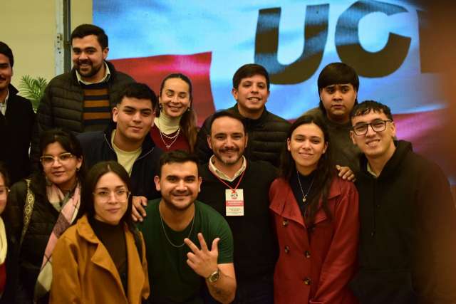 En la Convención Provincial de la UCR,el intendente acompaño  al gobernador  Valdés
